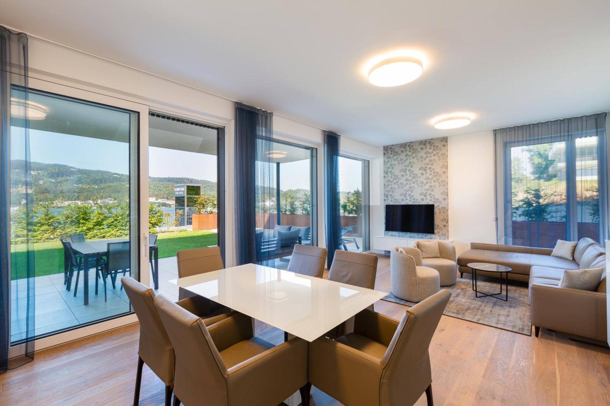 Hermitage Apartments Maria Woerth Room photo
